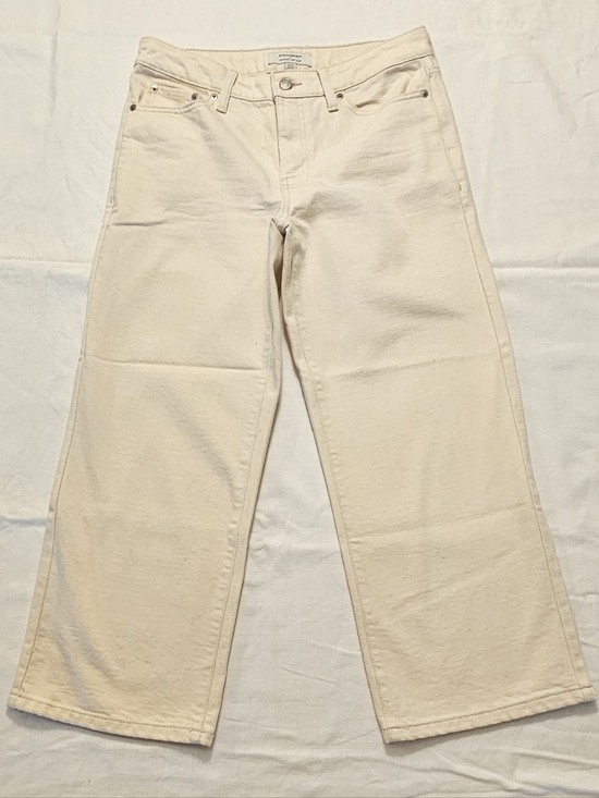 Banana Republic Pants - Banana Republic Cropped Straight Jeans in Cream